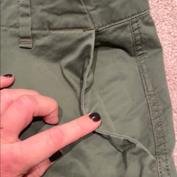 Girlfriend Chino army green pant - Picture 4 of 6